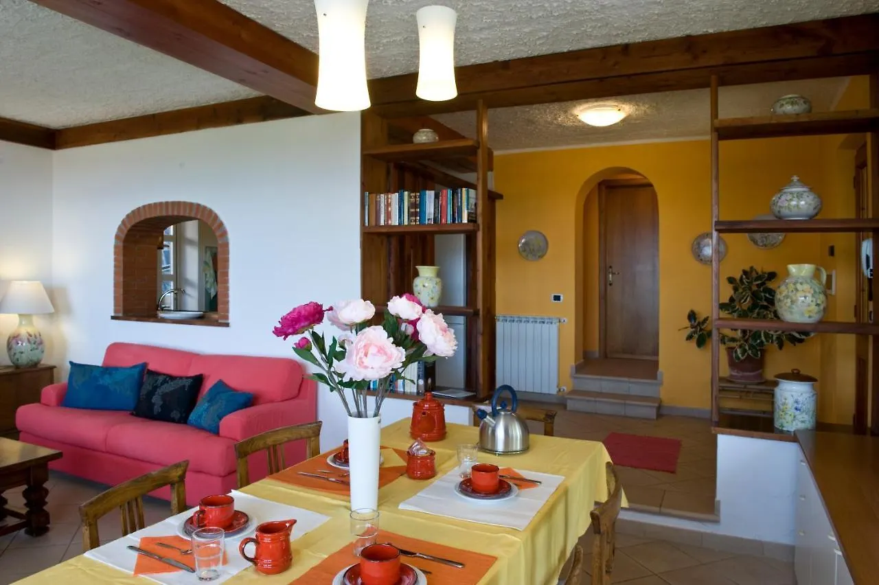 Holiday home Casa Vacanze Colline Di Luni Castelnuovo Magra